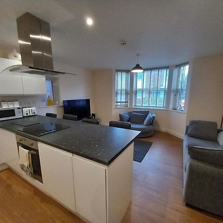 Modern Large 2 Bed Whole Apartment - Free Parking - Ground Floor - Central Beeston Nottingham Ngoại thất bức ảnh